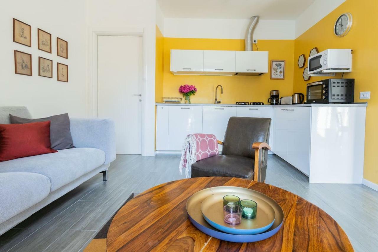 Romantic Pier By Rent All Como Carate Urio Exterior photo